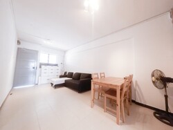 Blk 703 Hougang Avenue 2 (Hougang), HDB 3 Rooms #545302031